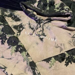 Civil Regime Roses Hoodie in Black Noir Wash